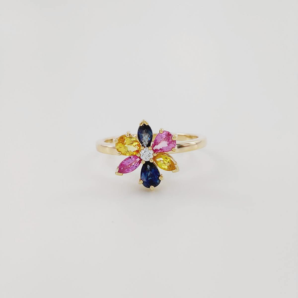 ANILLO ZAFIROS DE COLORES 0,96 CT Y BRILLANTES 0,03 CT